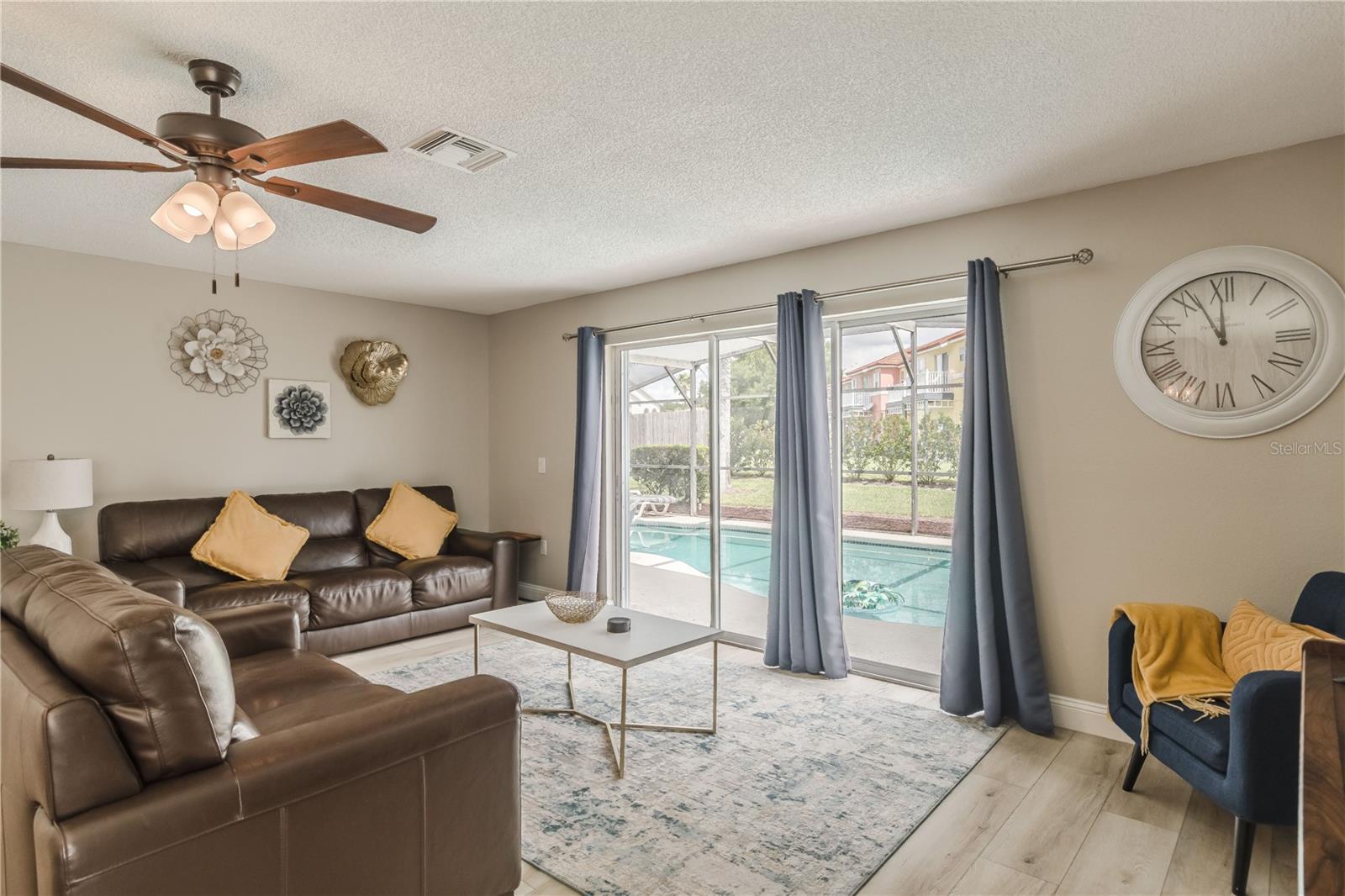 LAKE BERKLEY RESORT - Residential