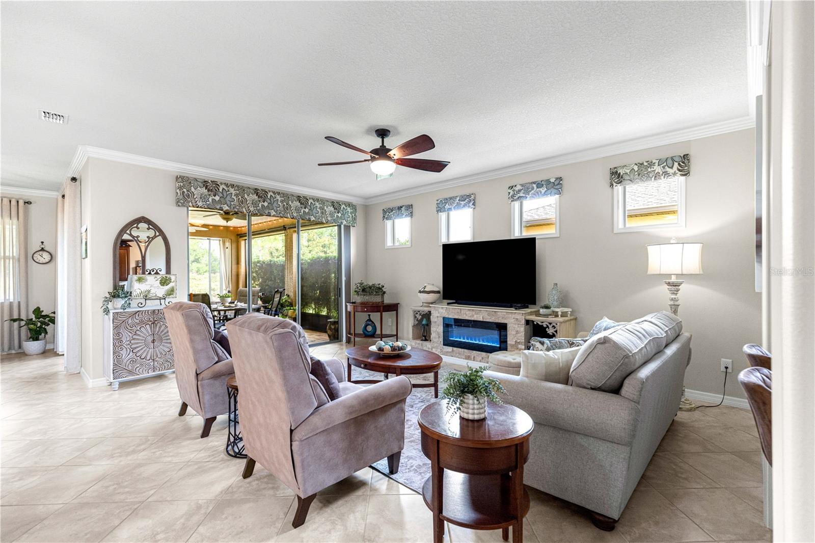 STONE CREEK BY DEL WEBB ARLINGTON - Residential