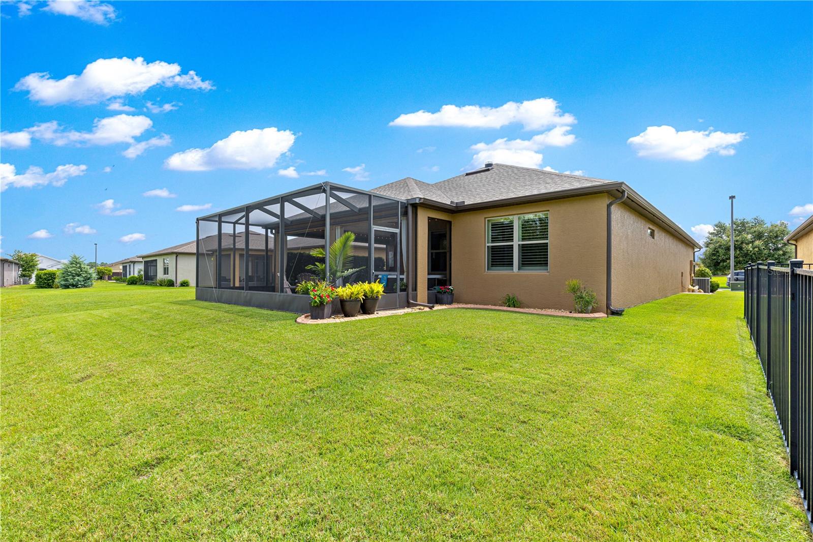 STONE CREEK BY DEL WEBB ARLINGTON - Residential