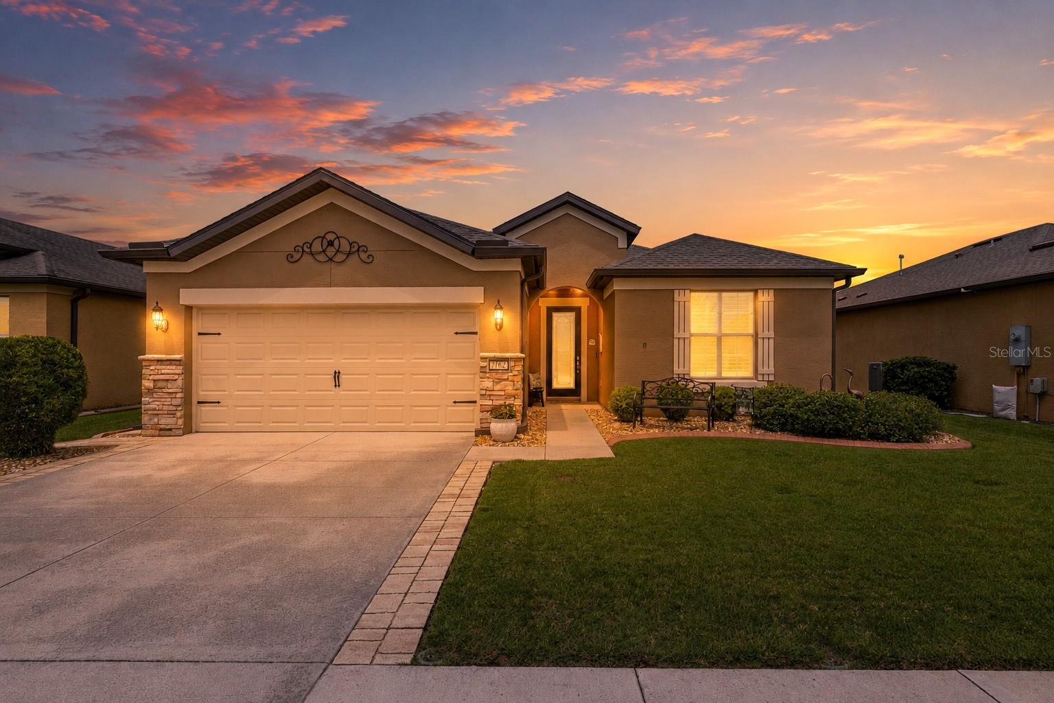 STONE CREEK BY DEL WEBB ARLINGTON - Residential