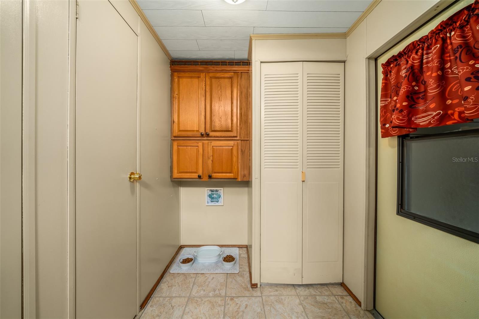 VALENCIA ACRES SUB - Residential
