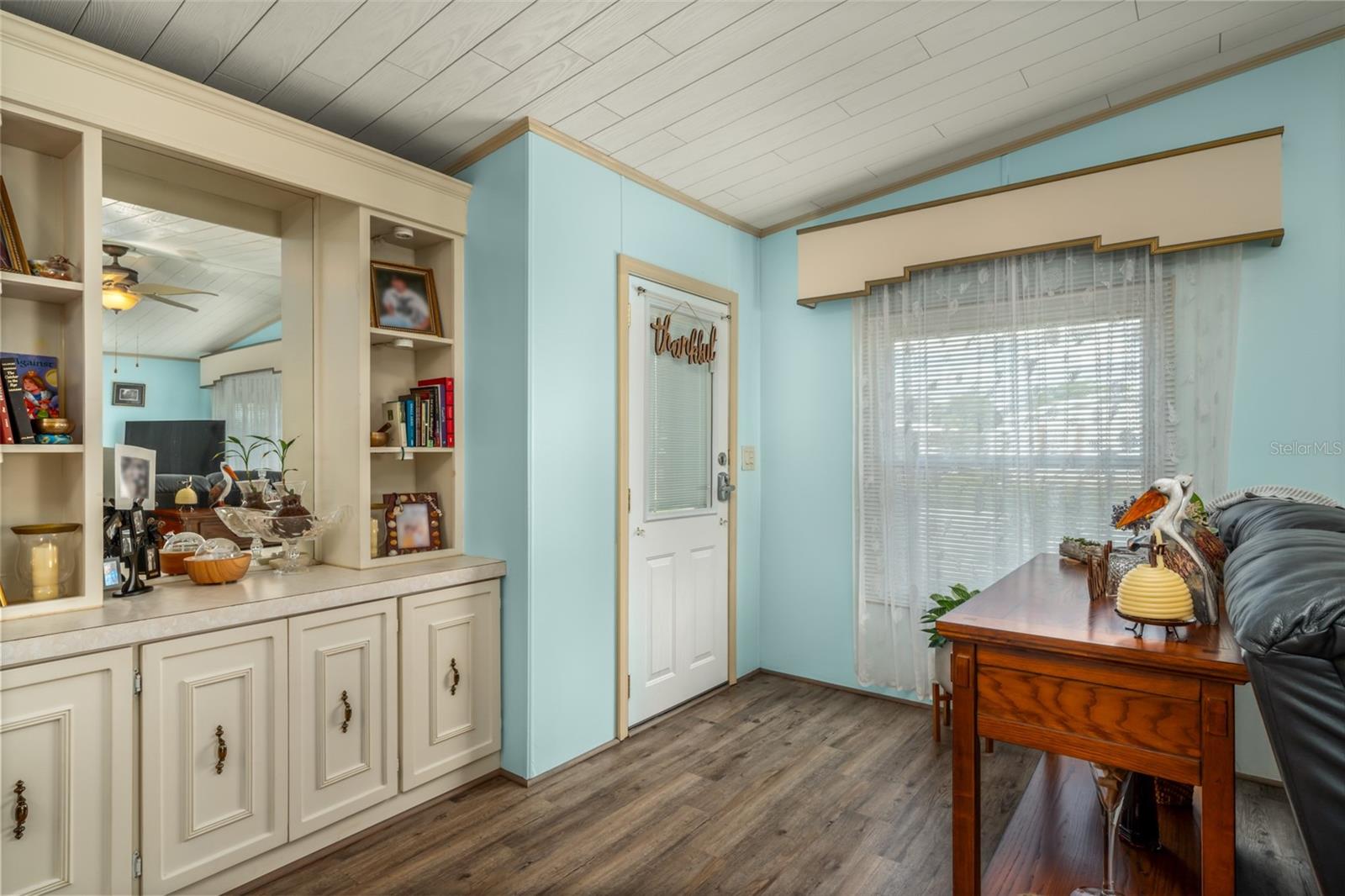 VALENCIA ACRES SUB - Residential