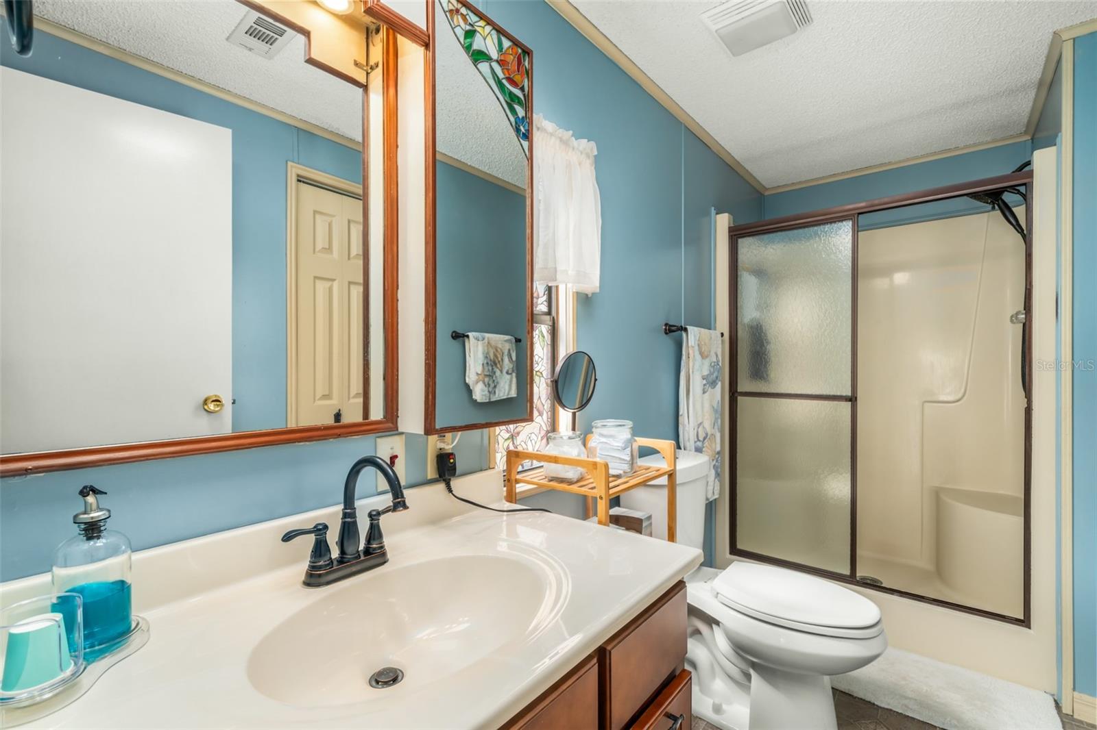 VALENCIA ACRES SUB - Residential