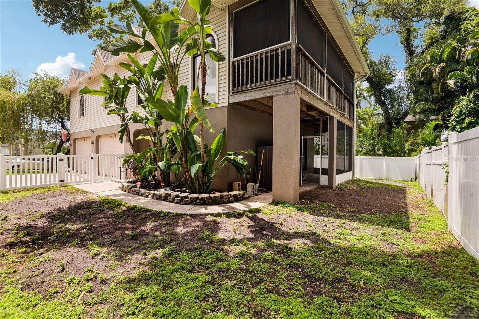 PINELLAS FARMS - Residential