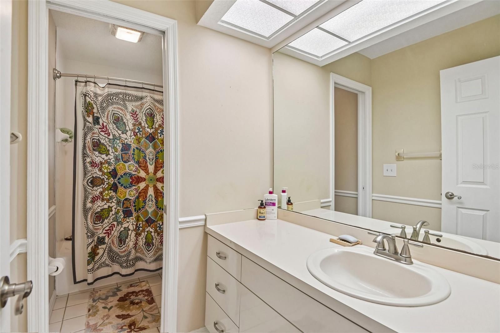 PINELLAS FARMS - Residential