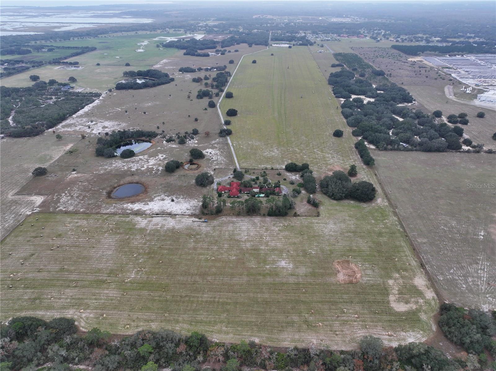 CITRUS FARMS - Land