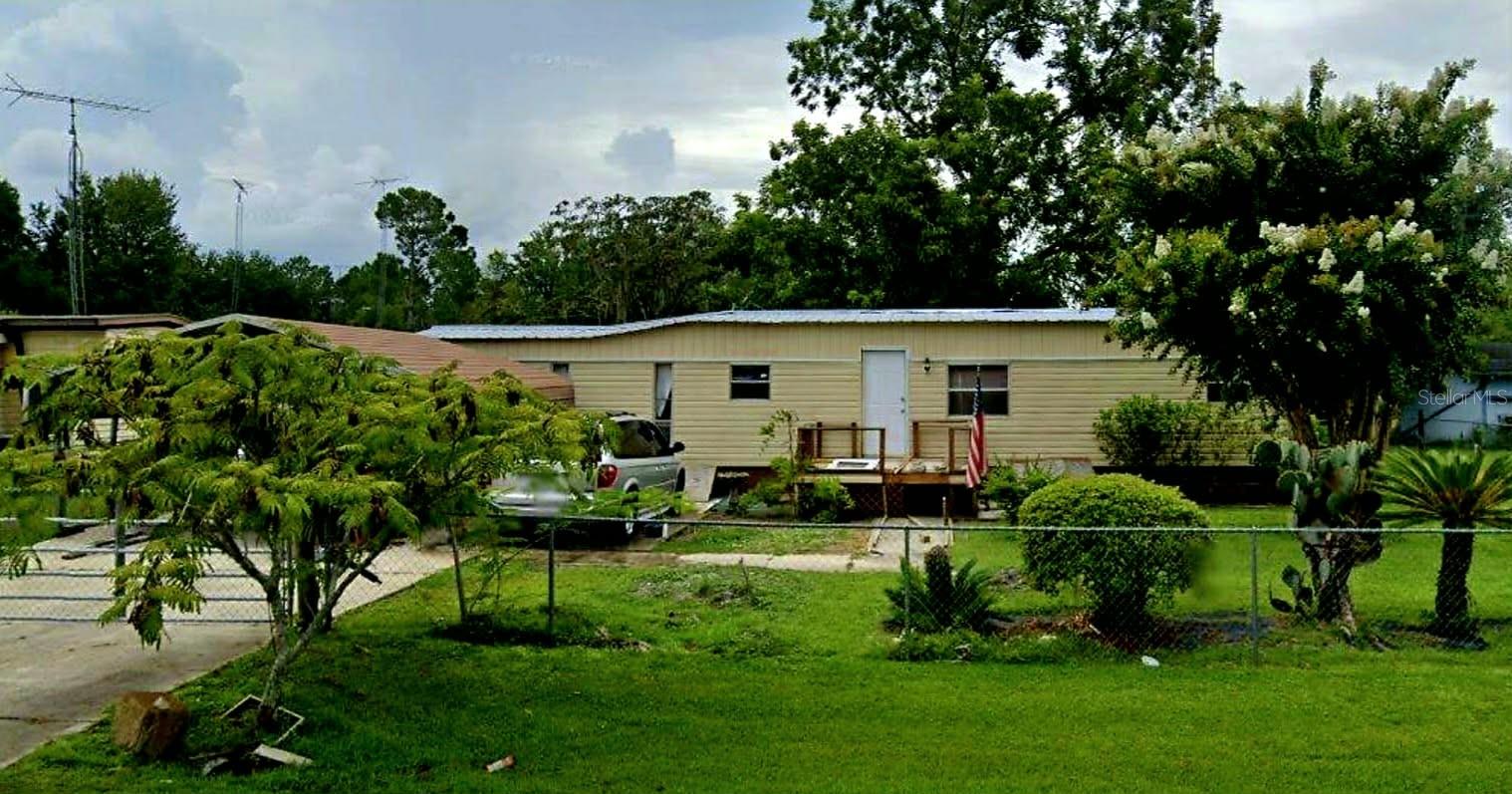 Investor opportunity in Alachua, FL priced to sell quickly. In good condition but needs TLC. Had central AC, but it is not operational currently. Property is being sold AS-IS and is in probate with an estimated closing timeframe of 60-90 days. Closing must occur within 15 days following completion of probate. Cash offers only. Buyer will be responsible for any personal property or debris remaining on the property after closing. Property includes several outbuildings. An addition was constructed; buyers are encouraged to conduct all due diligence regarding permits, square footage, zoning, condition, and any other matters affecting the property. Buyer to verify all information independently. A $7,500 earnest money deposit is required. Seller is AAHS LLC and closing will occur as Puzzle Solving Real Estate LLC. Seller will select the closing attorney/title company, which is non-negotiable. Closing attorney is Legal Counsel PA in Winter Garden, Florida. Both buyer and seller will pay a closing fee to the closing attorney. Three-day inspection period. Serious cash buyers only
