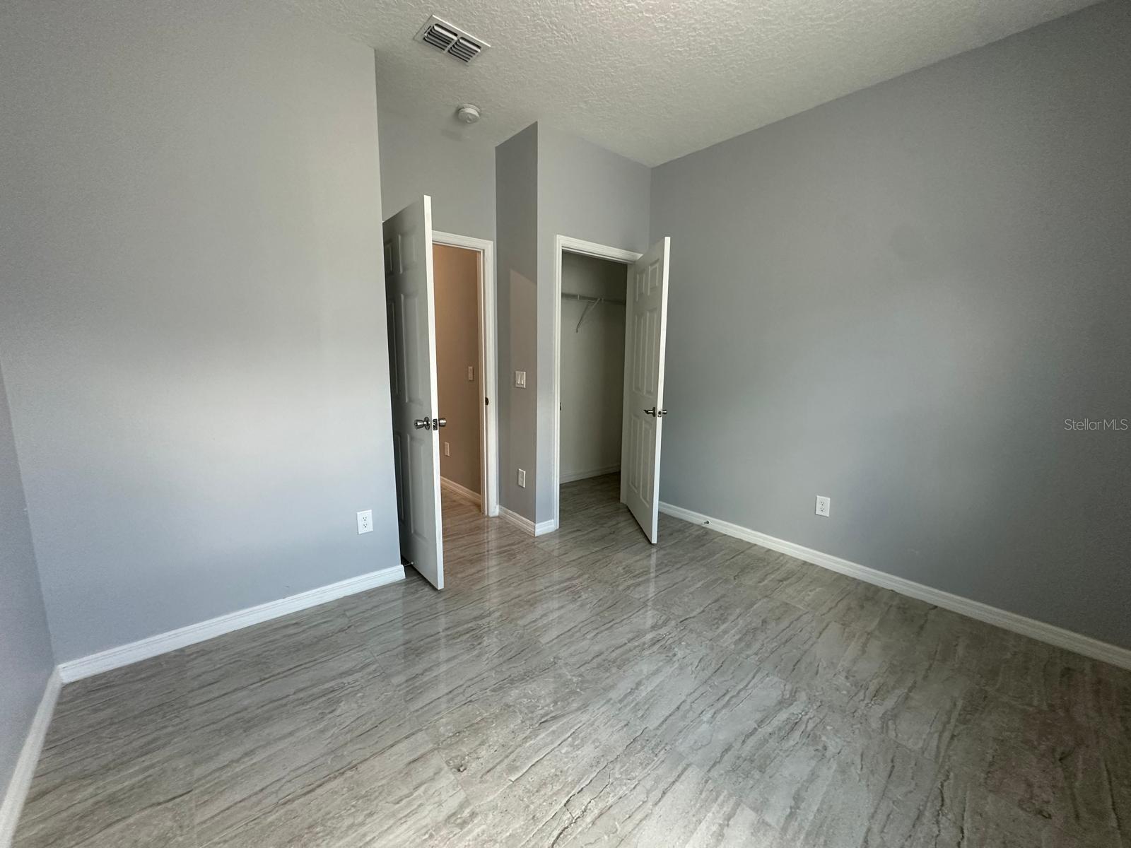 JAMESTOWN SUB - Residential Lease