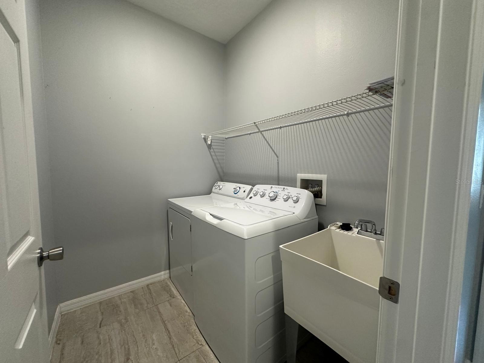 JAMESTOWN SUB - Residential Lease