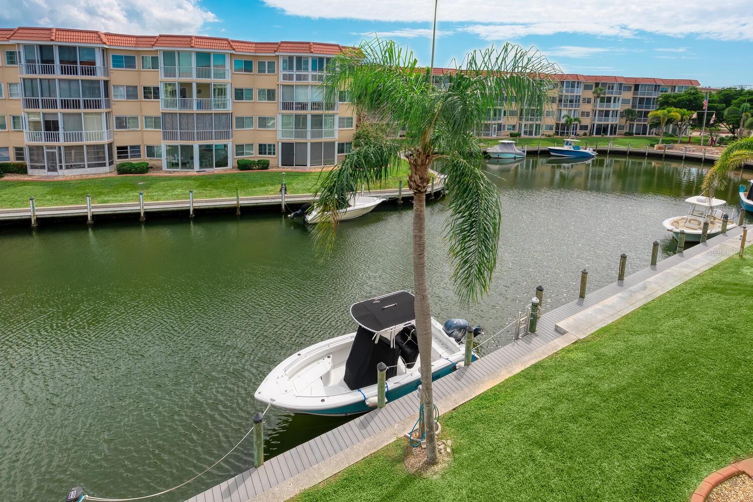 SIESTA HARBOR II - Residential