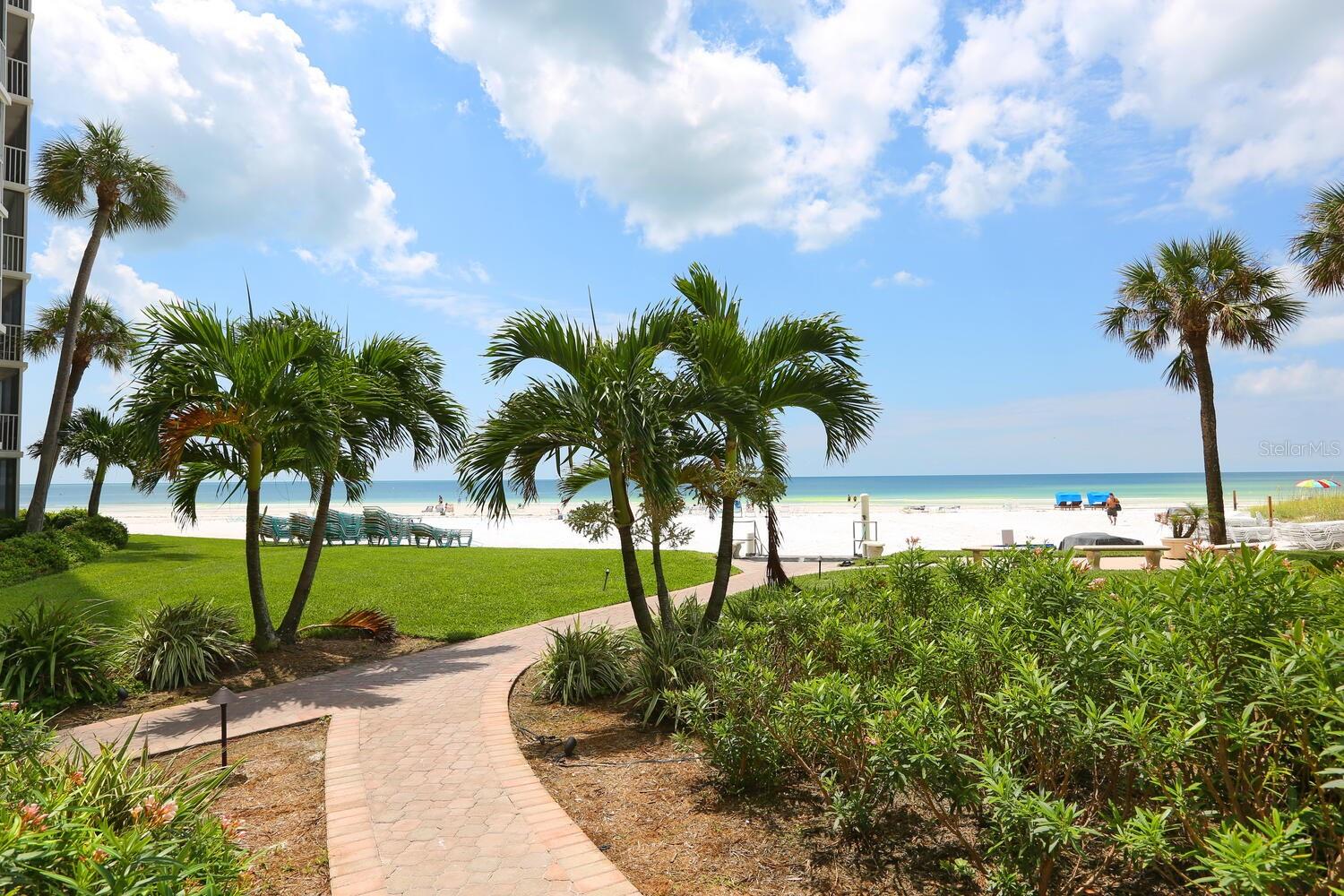 SIESTA HARBOR II - Residential