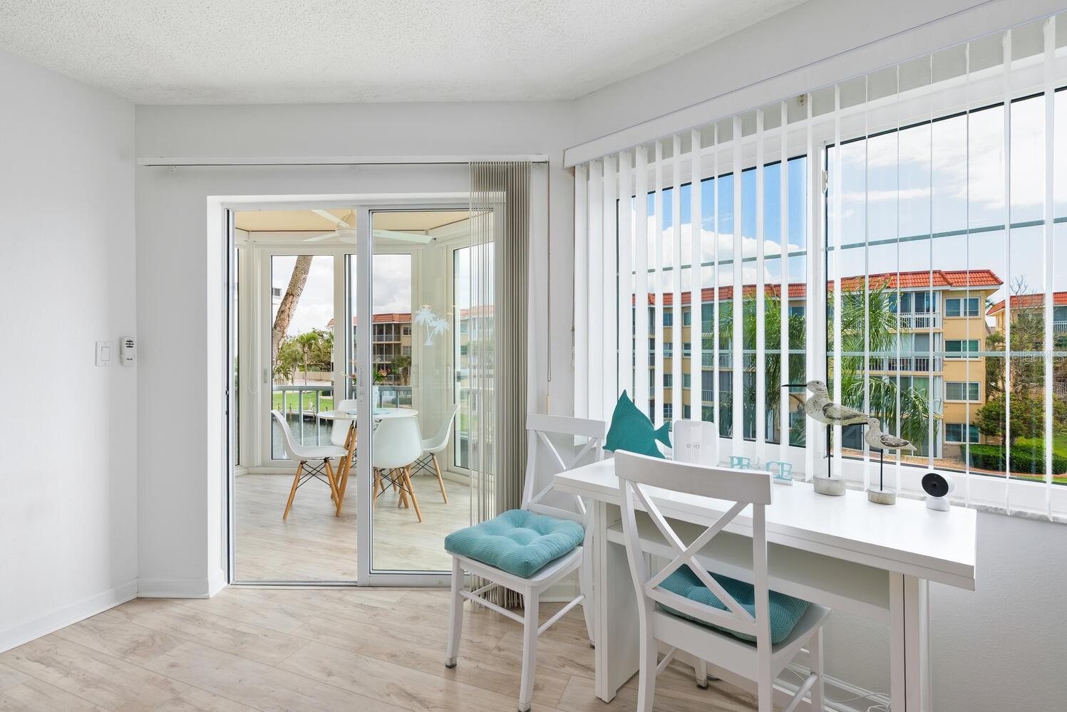 SIESTA HARBOR II - Residential