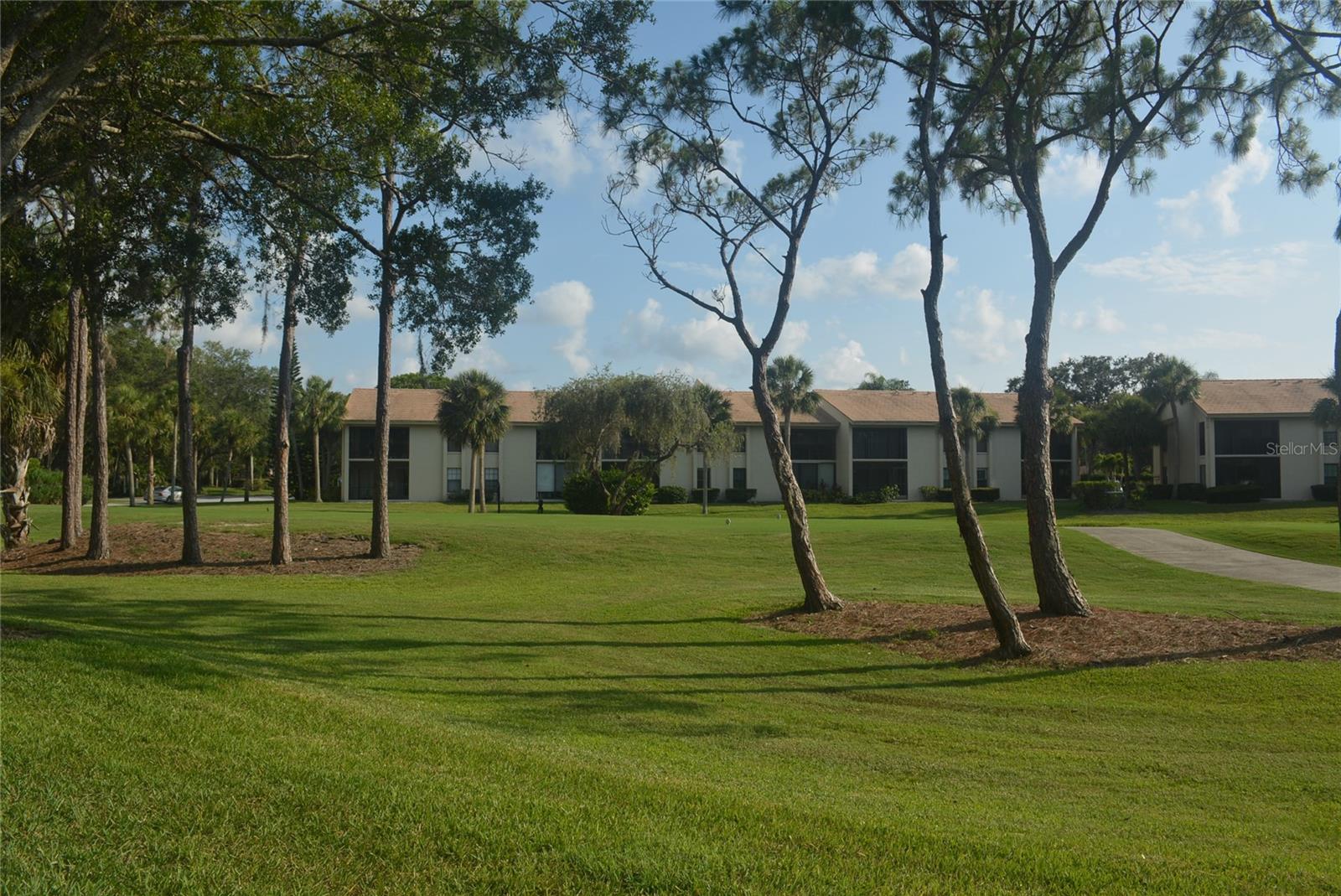 KINGSMERE - Residential