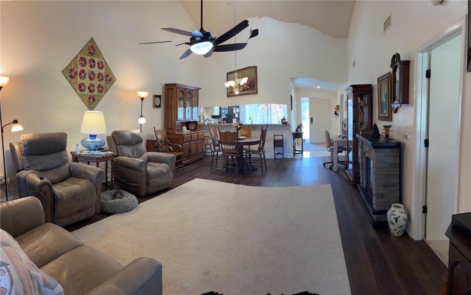KINGSMERE - Residential