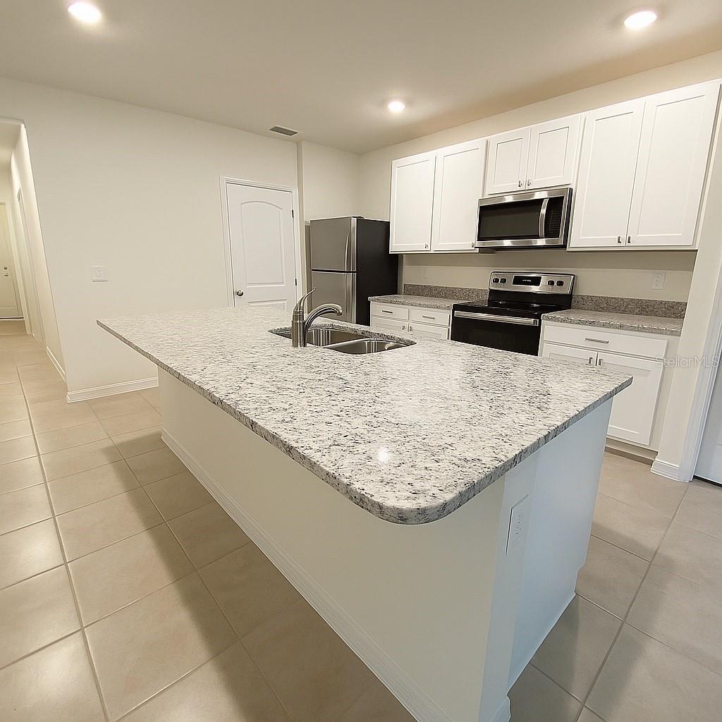 TIMBERWALAKE PH 2 - Residential Lease