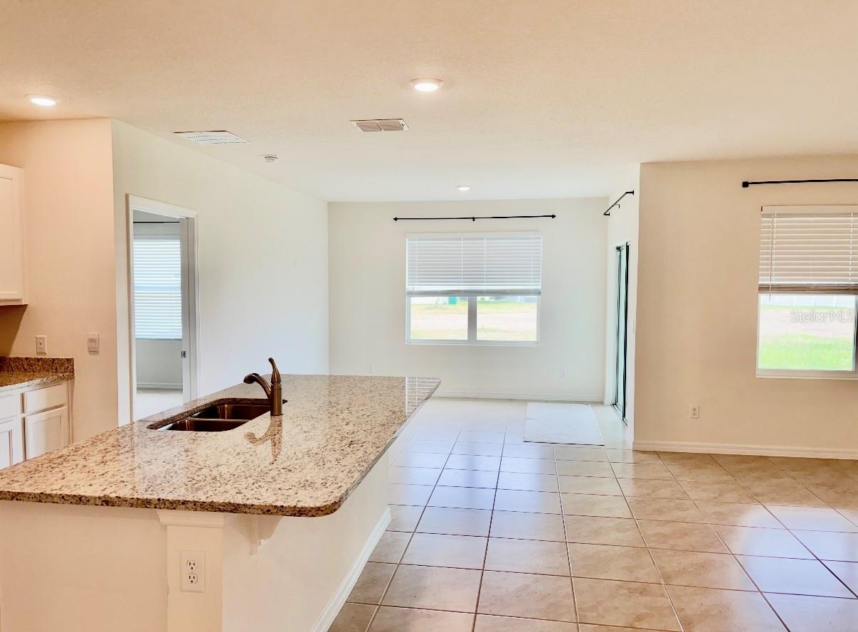 TIMBERWALAKE PH 2 - Residential Lease