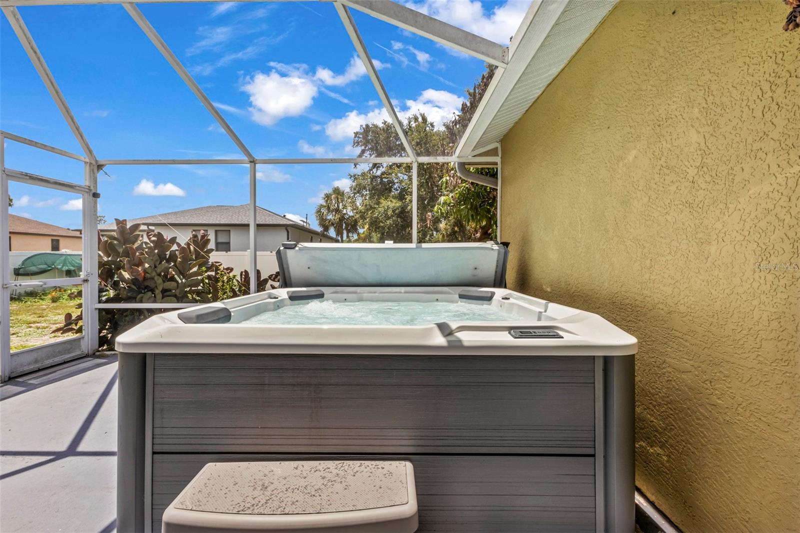 PORT CHARLOTTE 12 - Residential