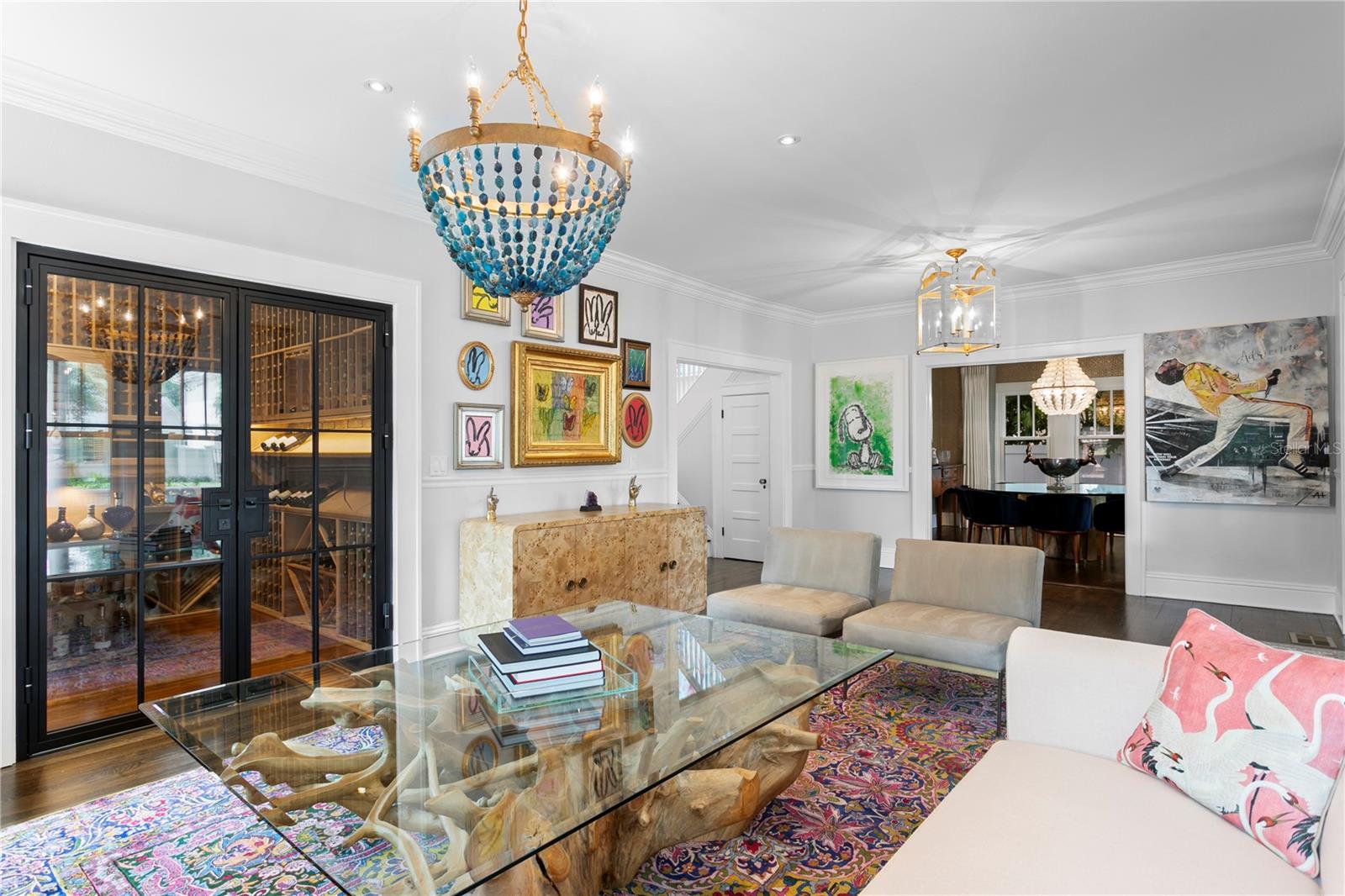 NEW SUBURB BEAUTIFUL - Residential