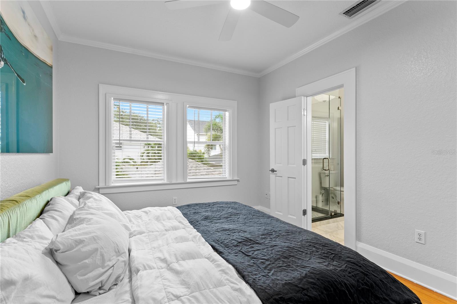 NEW SUBURB BEAUTIFUL - Residential