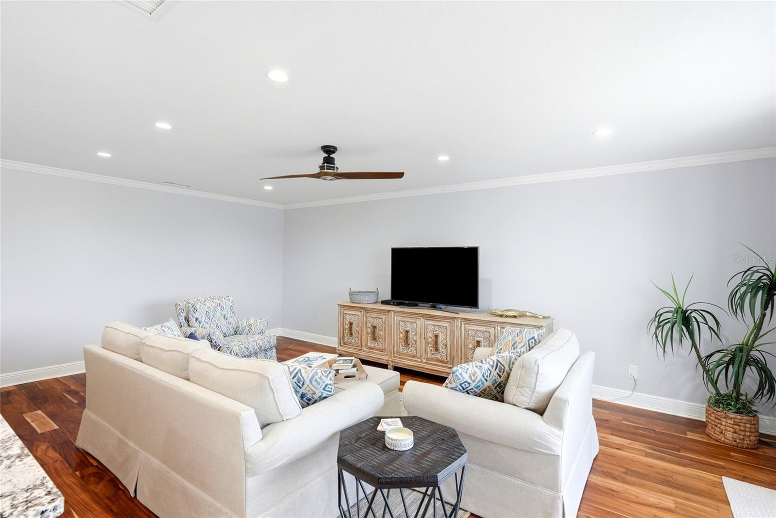 TERRACE PARK OF FIVE TOWNS - Residential