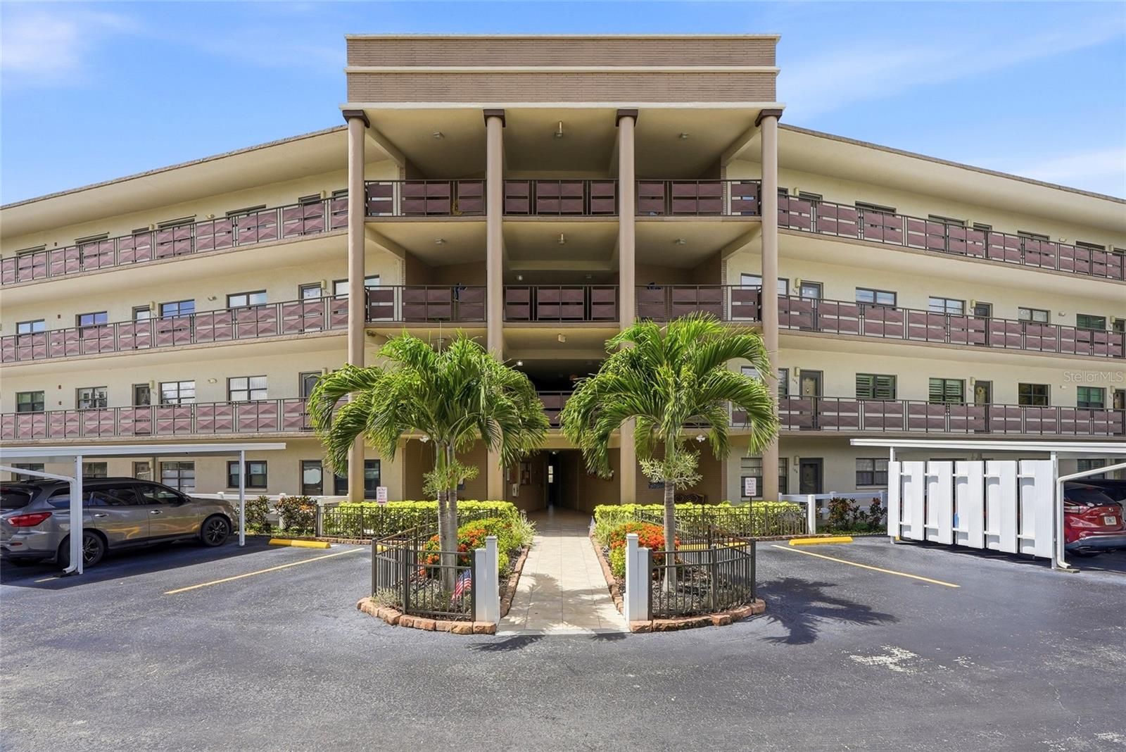 TERRACE PARK OF FIVE TOWNS - Residential