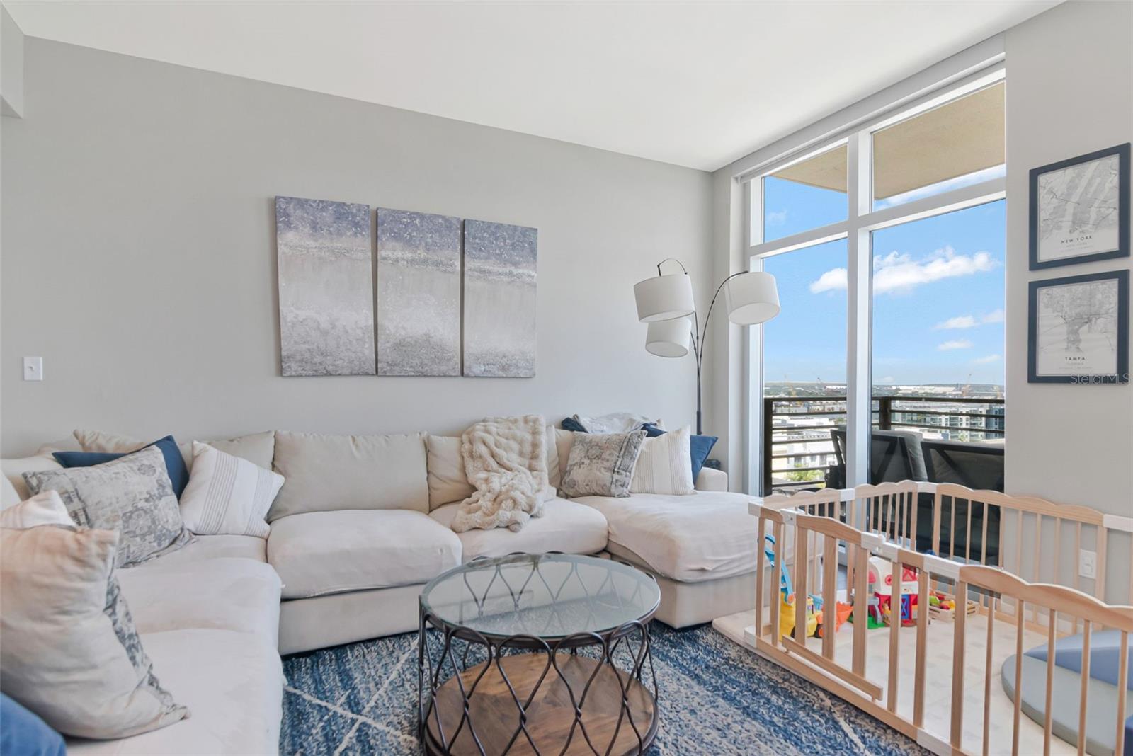 GRAND CENTRAL AT KENNEDY RESID - Residential