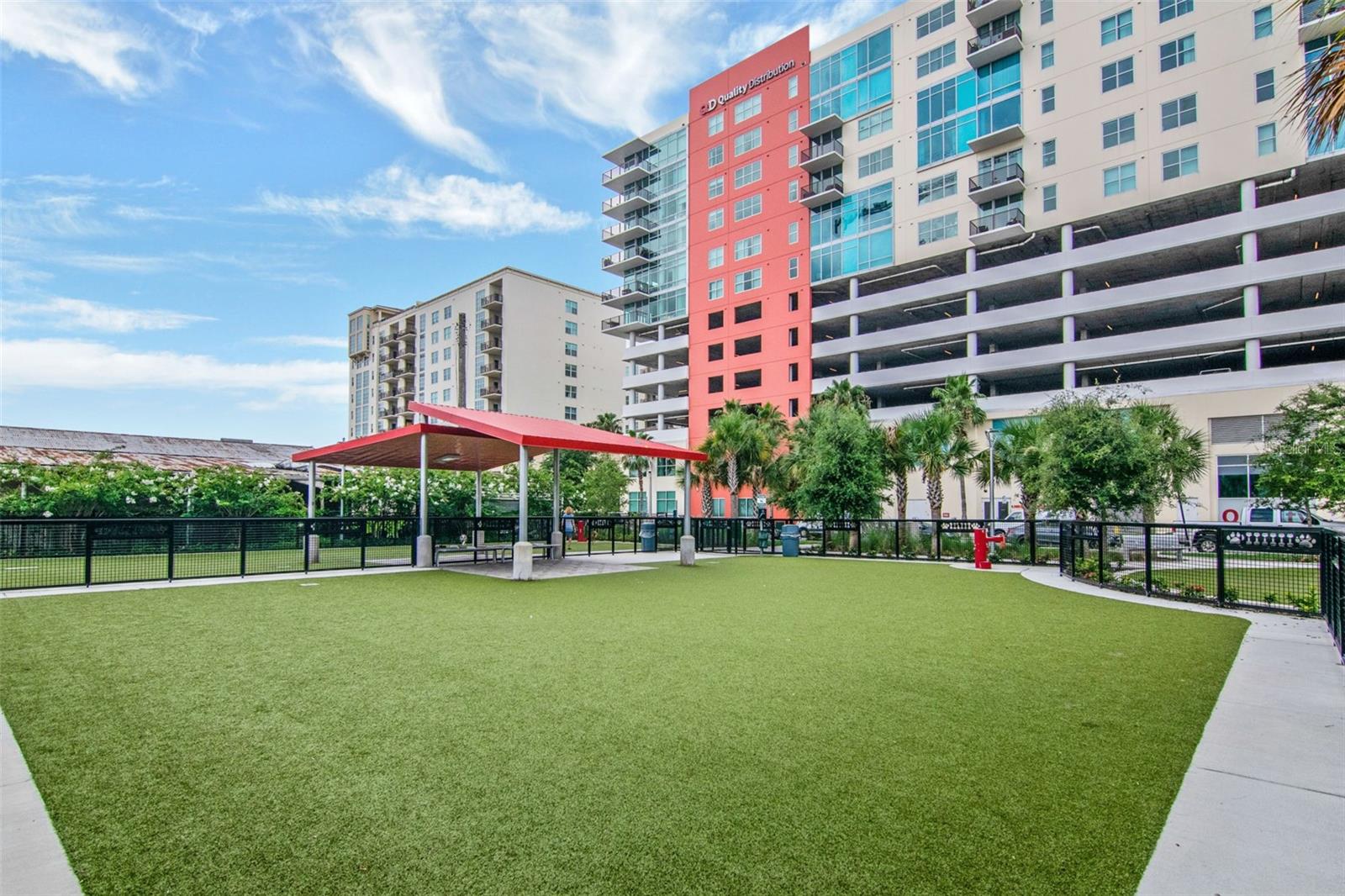 GRAND CENTRAL AT KENNEDY RESID - Residential