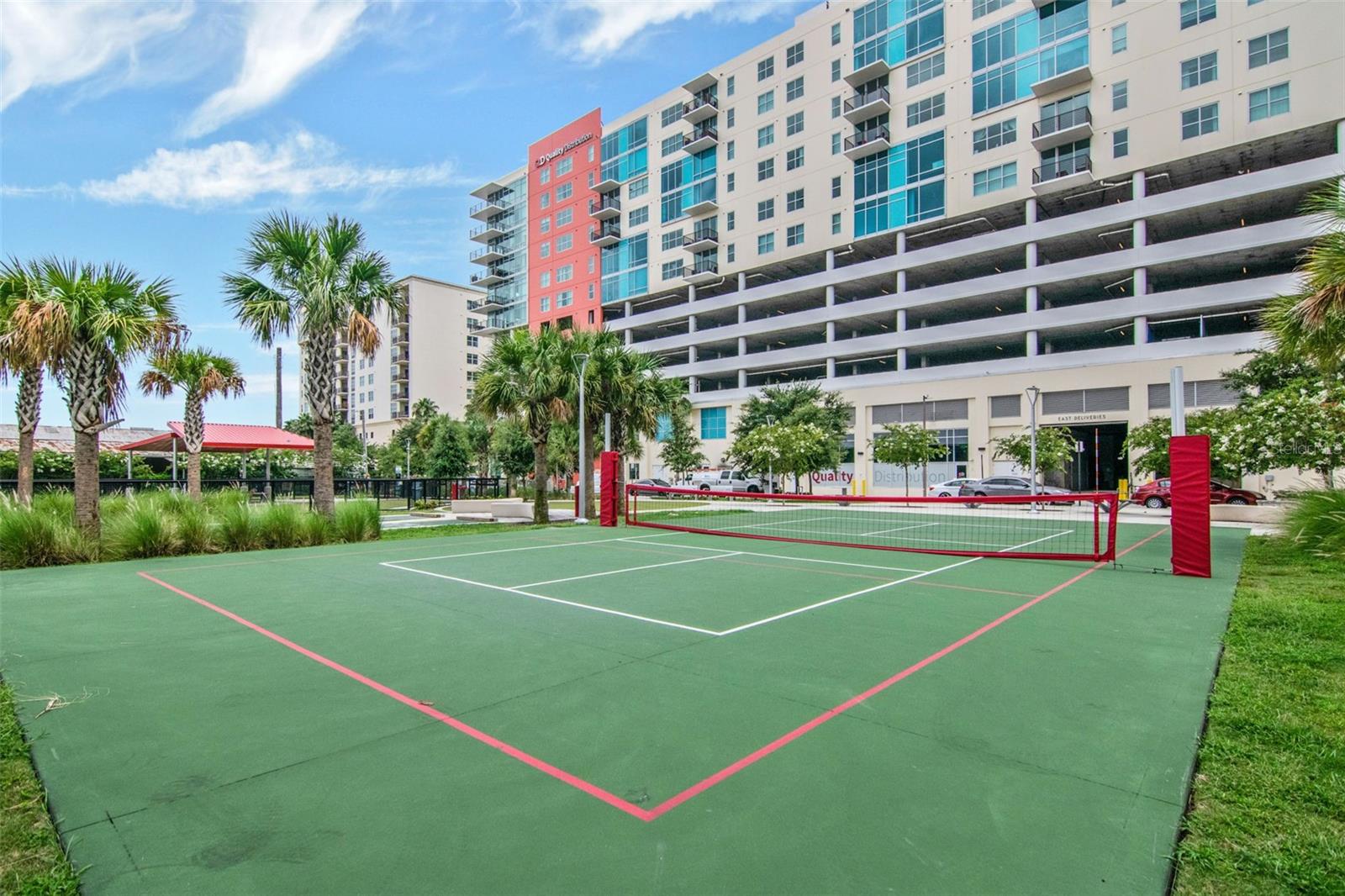 GRAND CENTRAL AT KENNEDY RESID - Residential