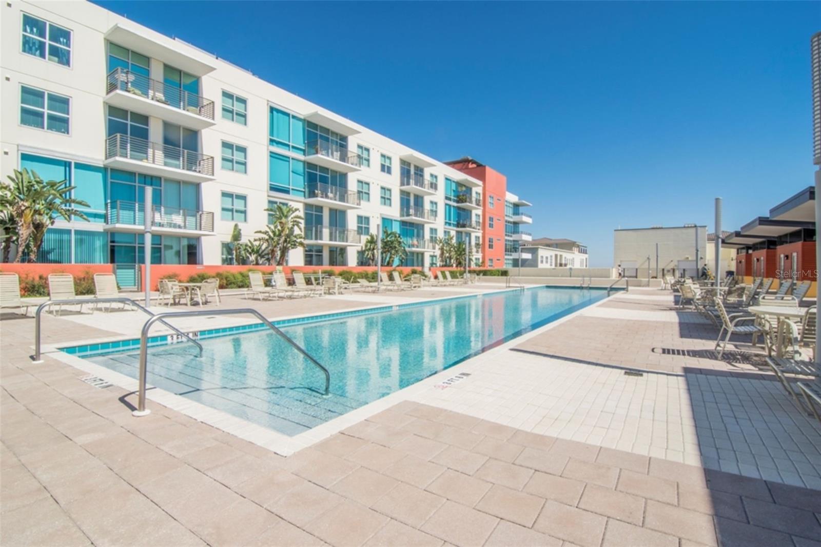 GRAND CENTRAL AT KENNEDY RESID - Residential