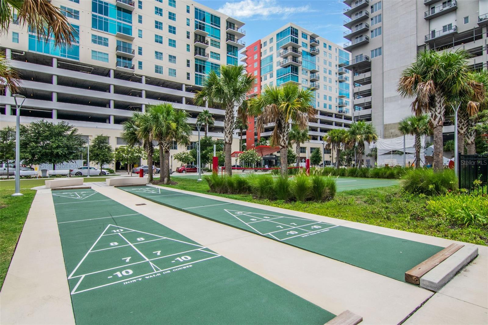 GRAND CENTRAL AT KENNEDY RESID - Residential