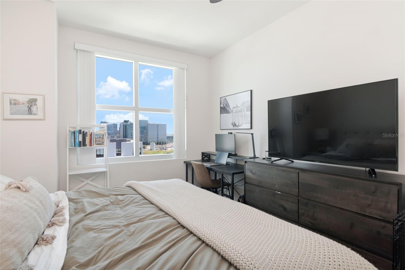 GRAND CENTRAL AT KENNEDY RESID - Residential