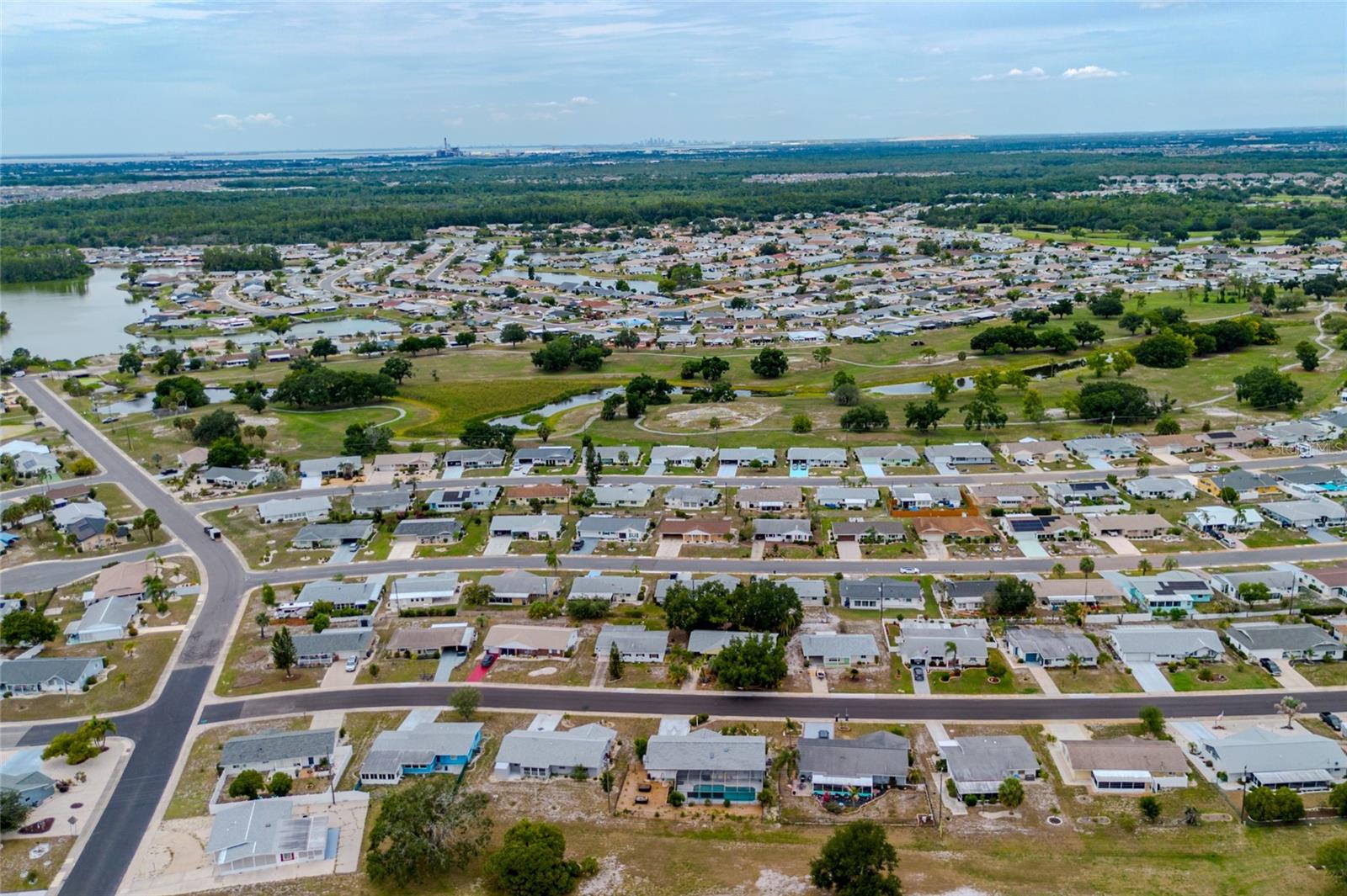 DEL WEBBS SUN CITY FLORIDA UN - Residential