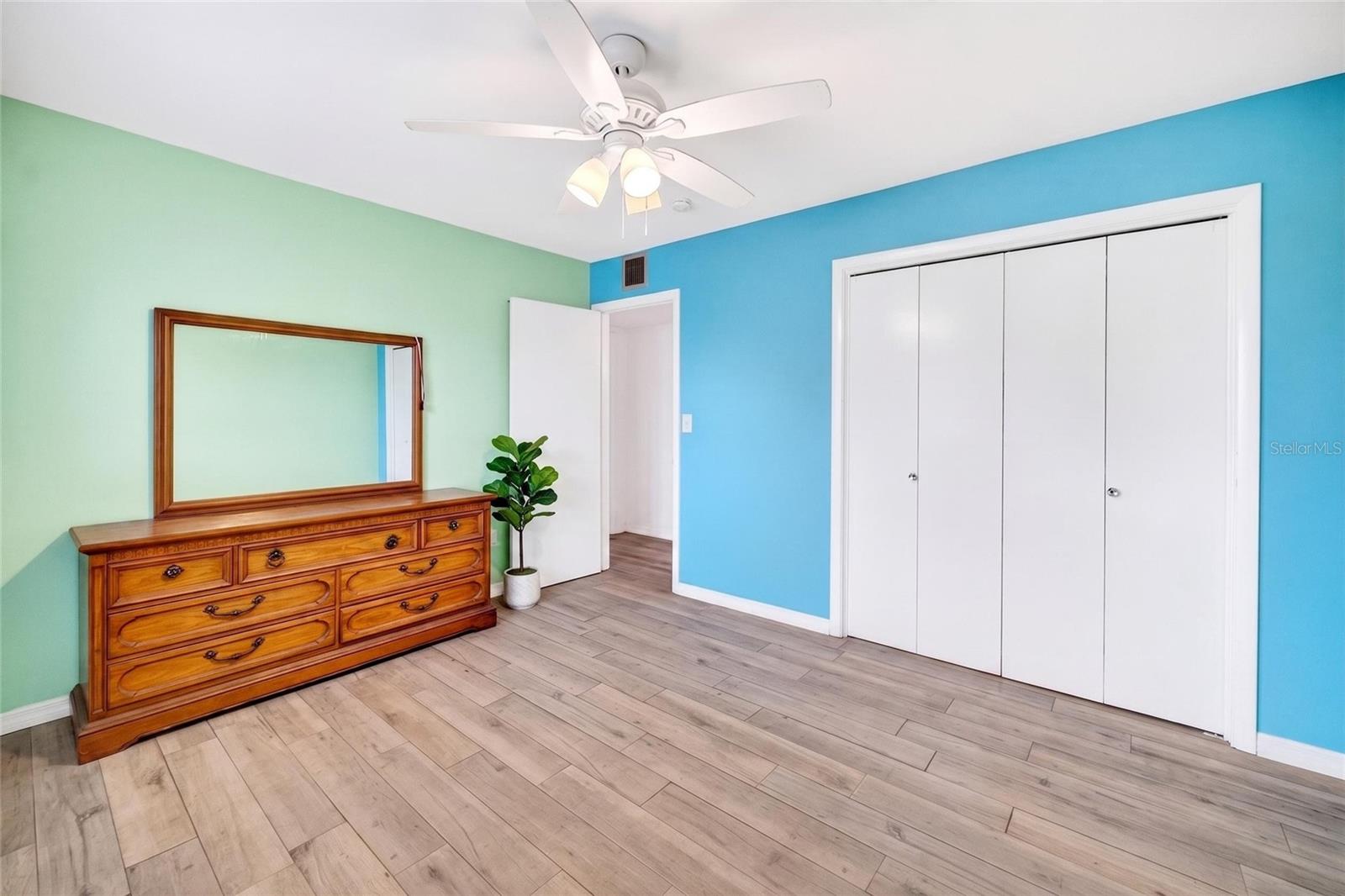 DEL WEBBS SUN CITY FLORIDA UN - Residential