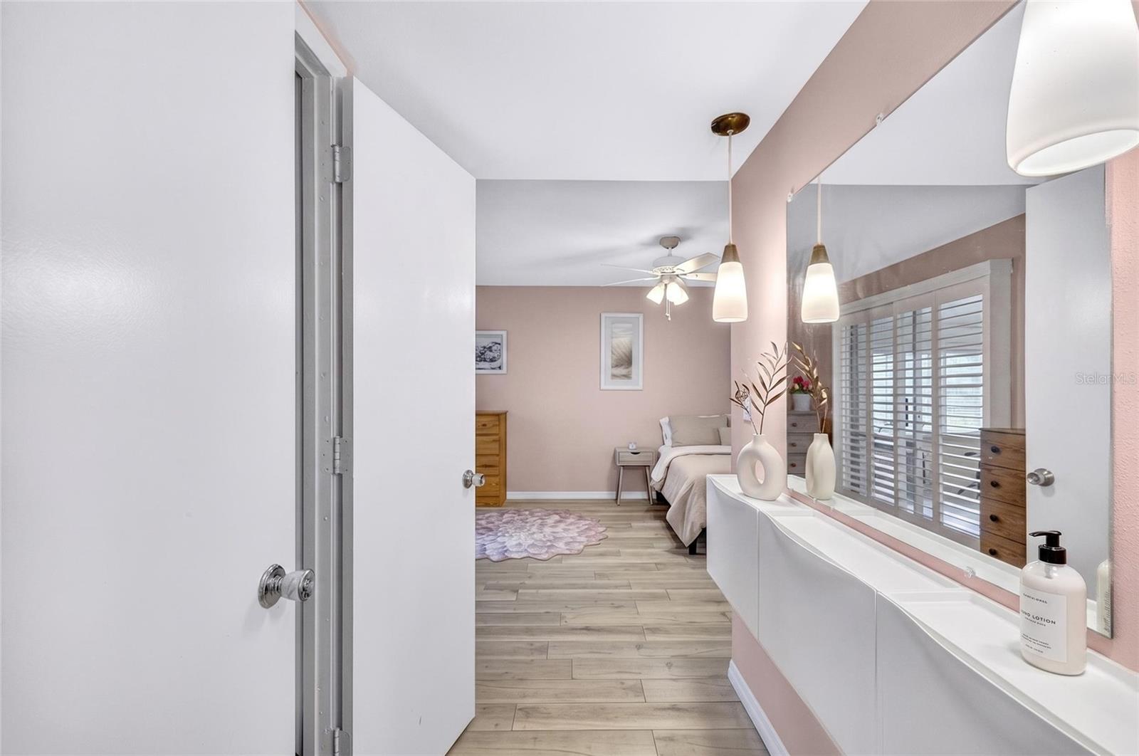 DEL WEBBS SUN CITY FLORIDA UN - Residential