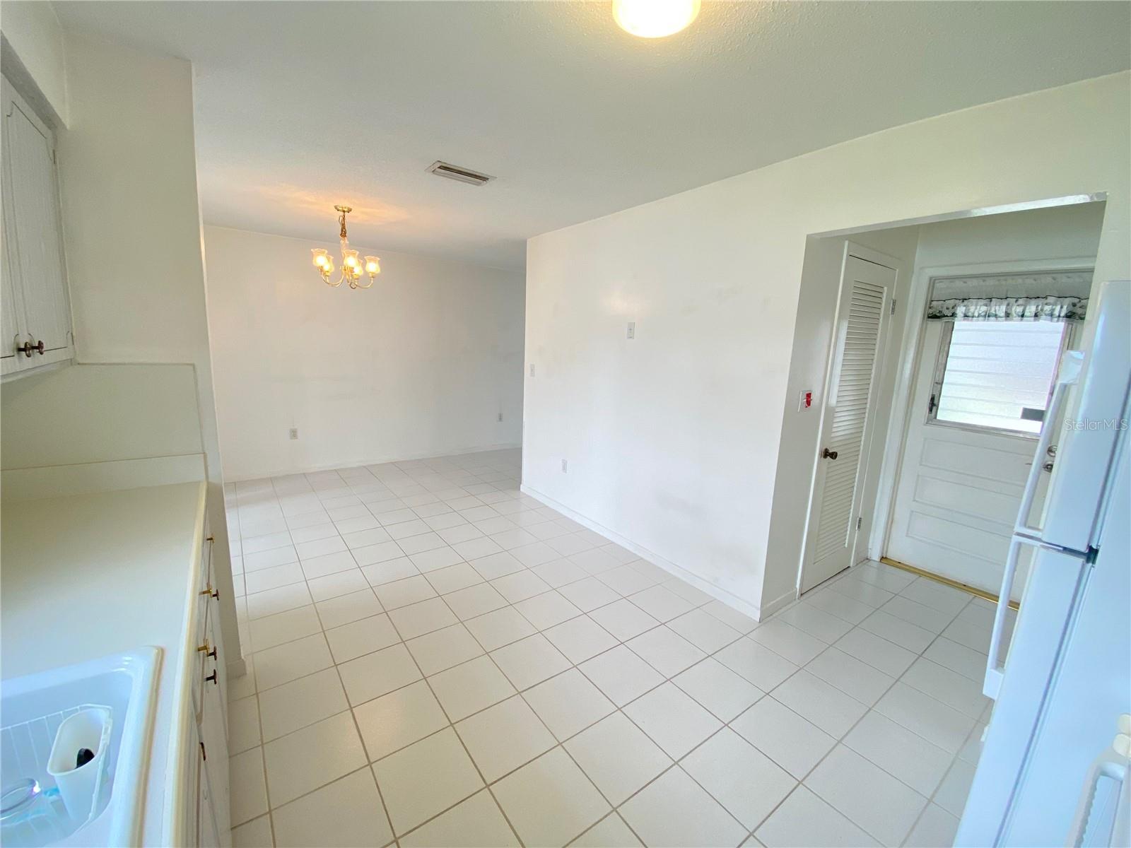 SPRINGWOOD VILLAS - Residential