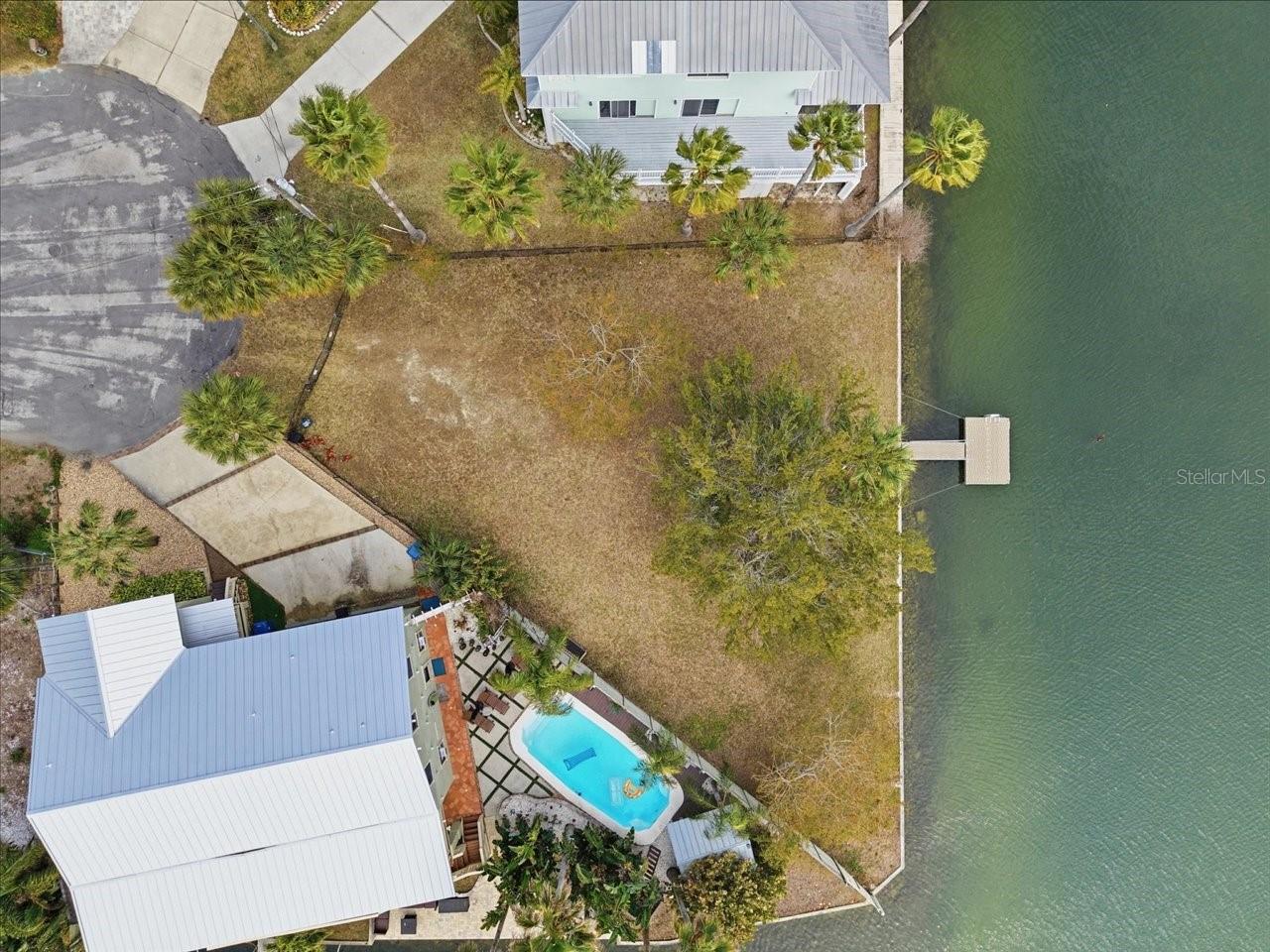 HERNANDO BEACH - Land