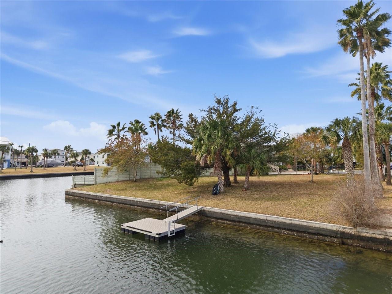 HERNANDO BEACH - Land