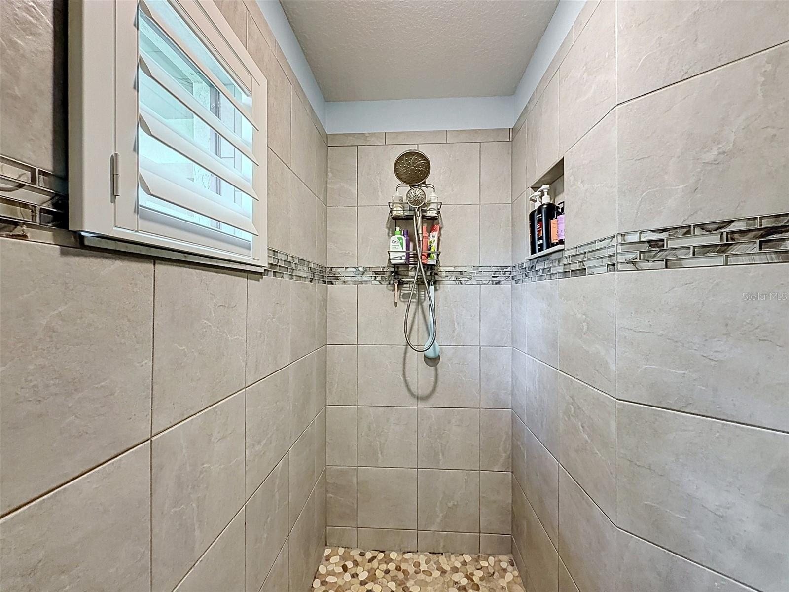 CANTERBURY LAKE ESTATES SECOND ADD - Residential