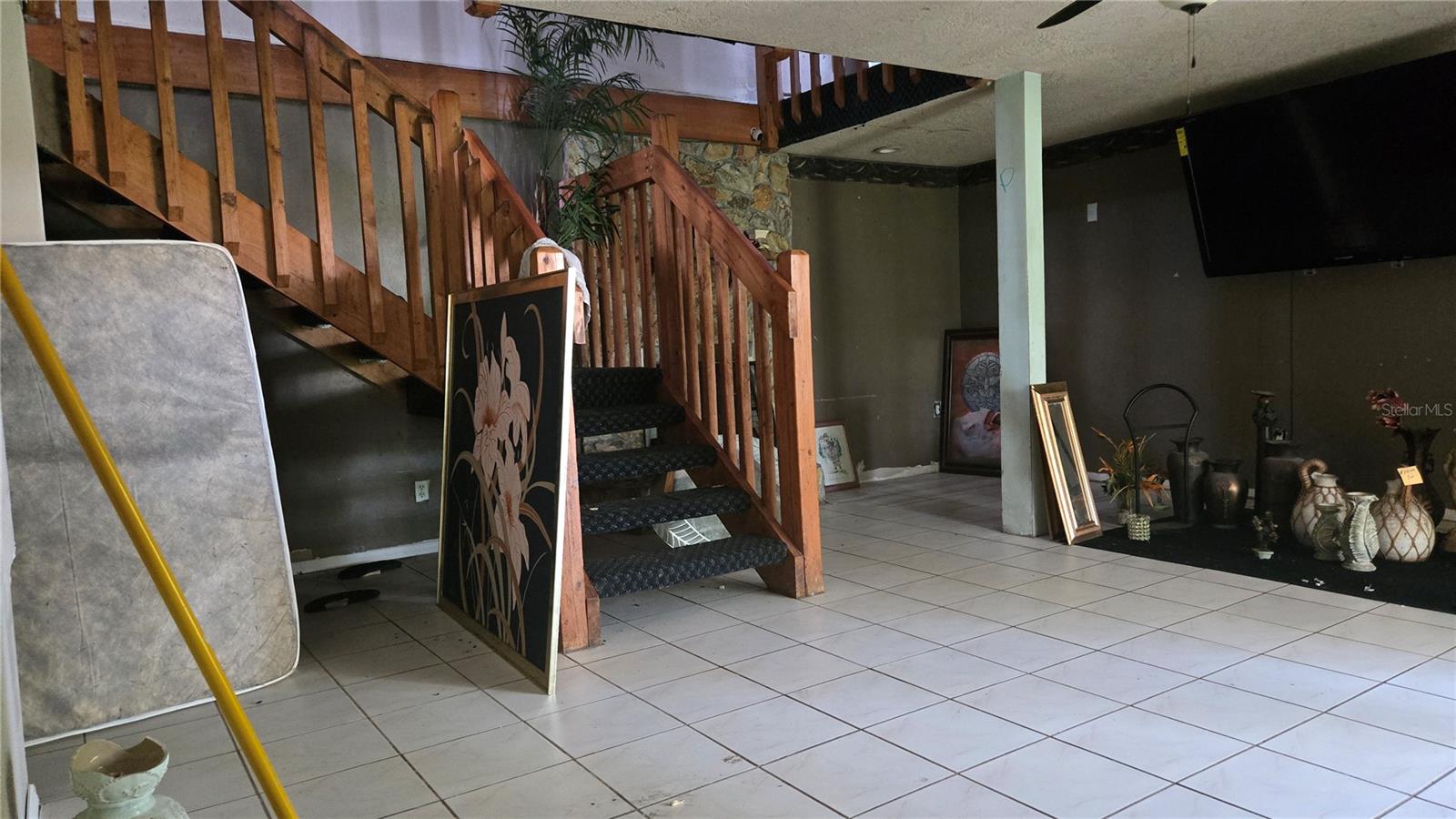 LAKEWOOD COUNTRY CLUB ESTATES SEC 2 - Residential