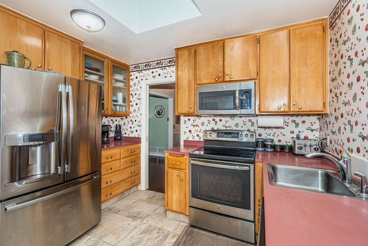 BELLEAIR ESTATES 4TH ADD - Residential