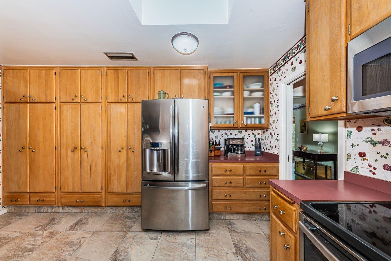 BELLEAIR ESTATES 4TH ADD - Residential