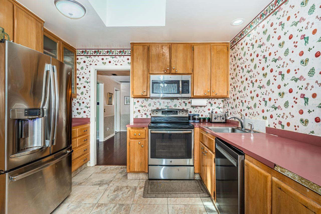 BELLEAIR ESTATES 4TH ADD - Residential