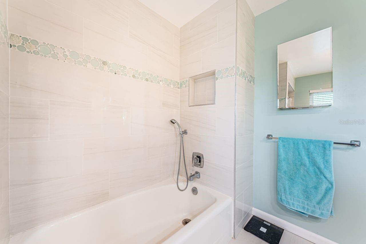 BELLEAIR ESTATES 4TH ADD - Residential