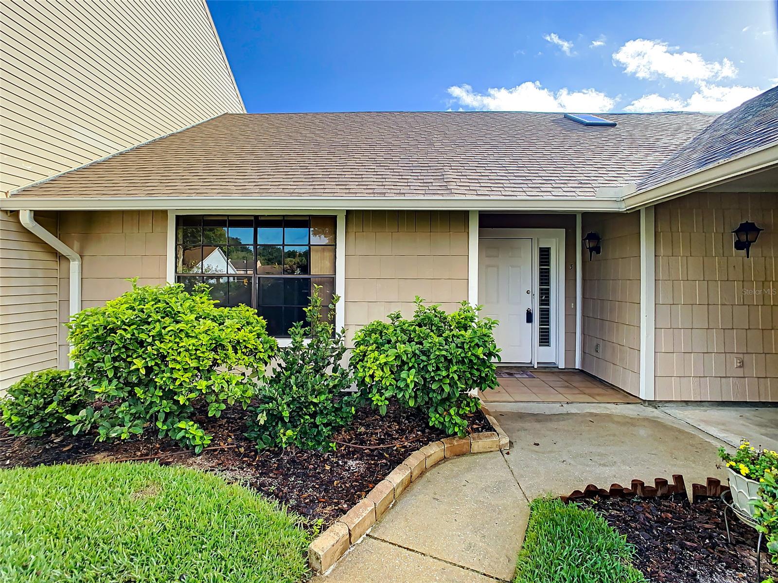 Move right in to this extremely well maintained home in Persimmon Place. The bathrooms have been remodeled, the floors have been replaced, the sliding door is new, and the roof is only 5 Months old. This 2/2 has a nice sized kitchen, breakfast bar, back patio, indoor washer/dryer hookups, real brick backsplash, the appliances all come with, and there is an outside storage closet. Centrally located 10 minutes from the beach and only 5 minutes from down town New Smyrna Beach, shopping, grocery stores, parks, etc. ;Water: City