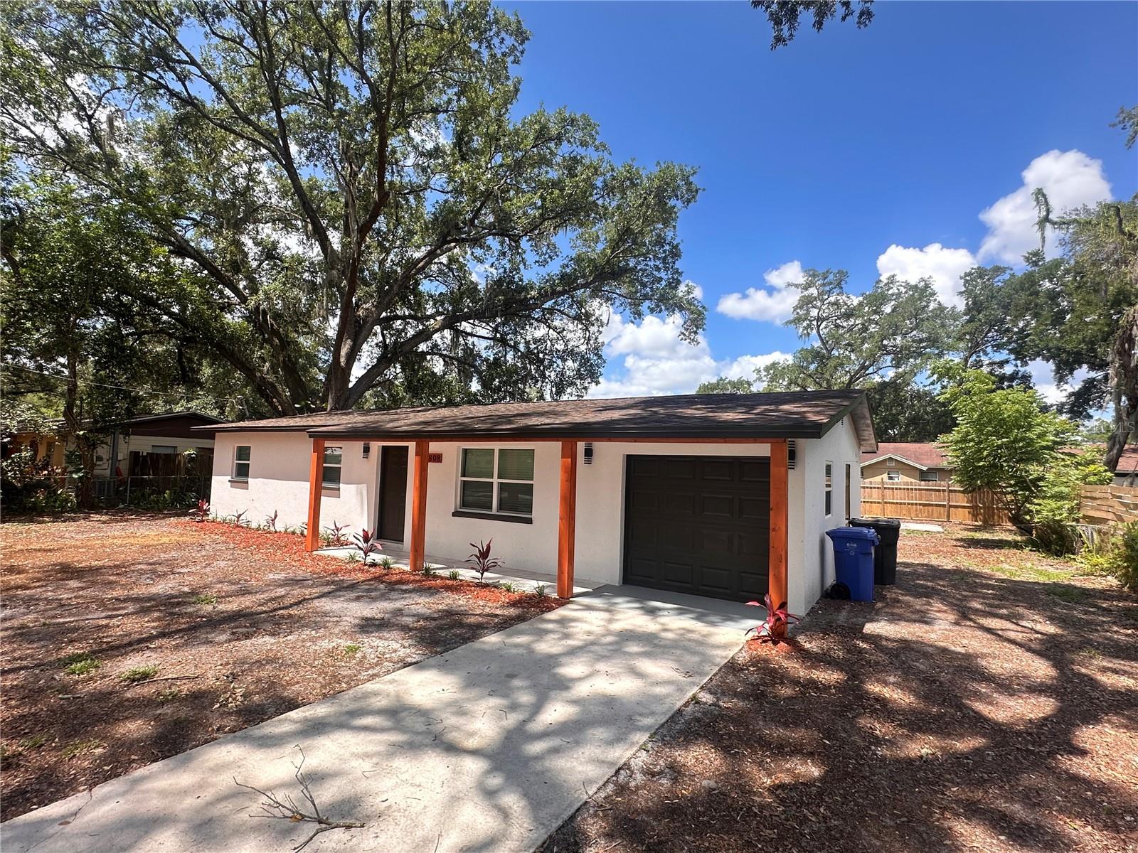 RANCH LAKE ESTATES UNIT 1 - Residential