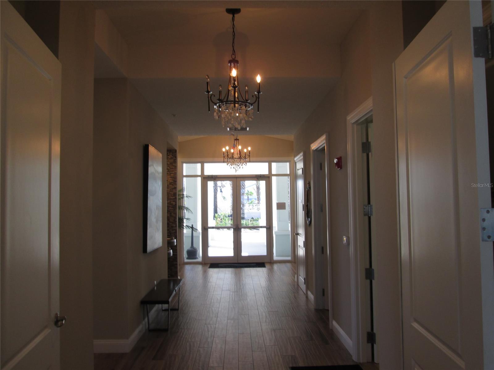 Riverwlk/Coronado Island-Bldg - Residential