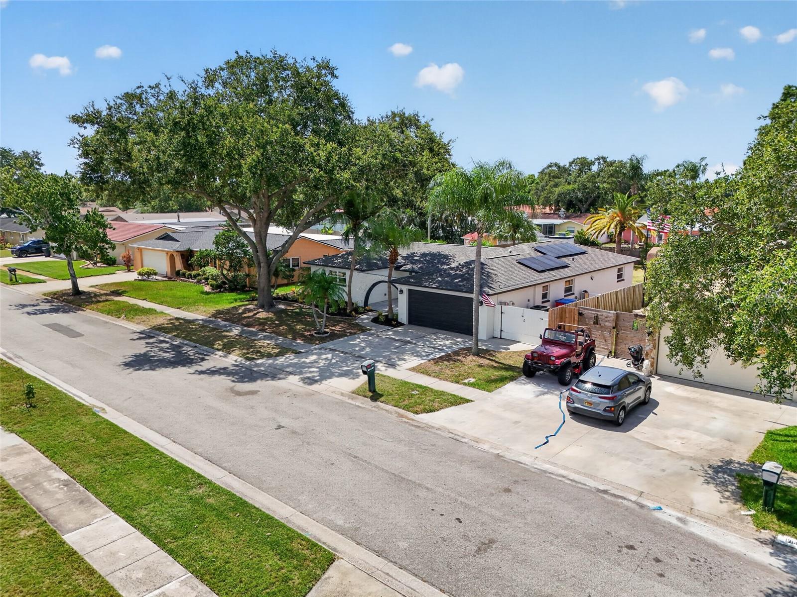 LEONA HEIGHTS - Residential