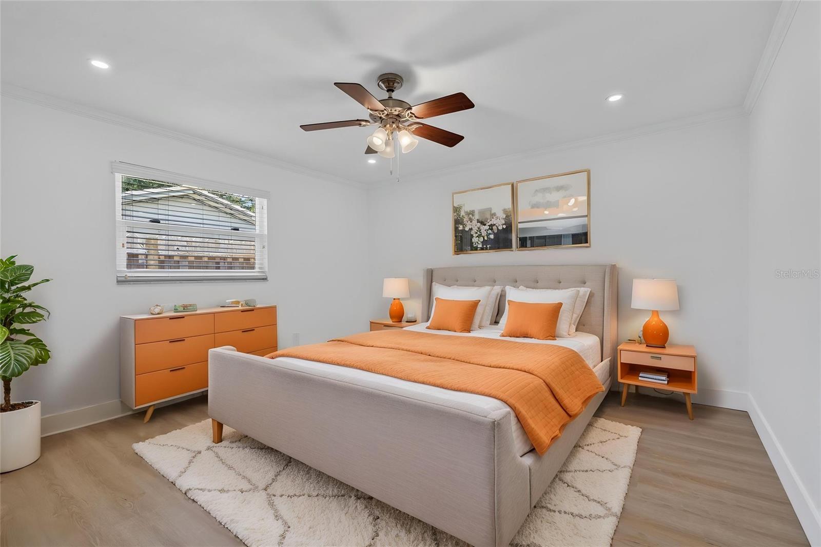 LEONA HEIGHTS - Residential