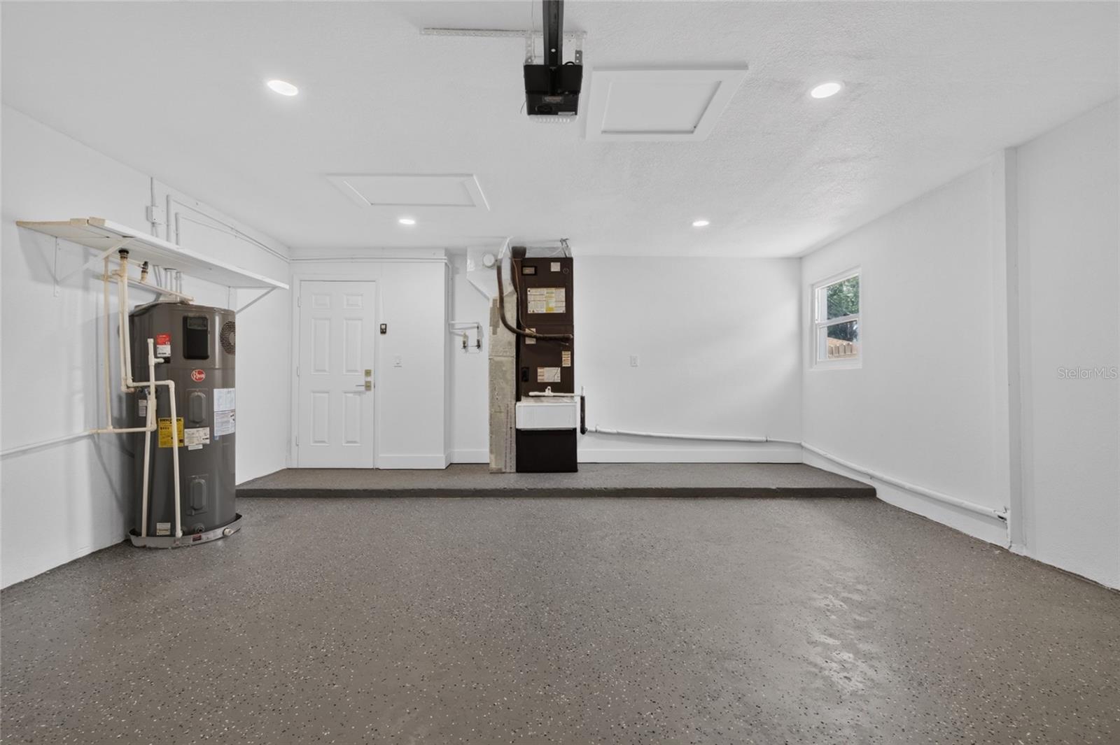 LEONA HEIGHTS - Residential
