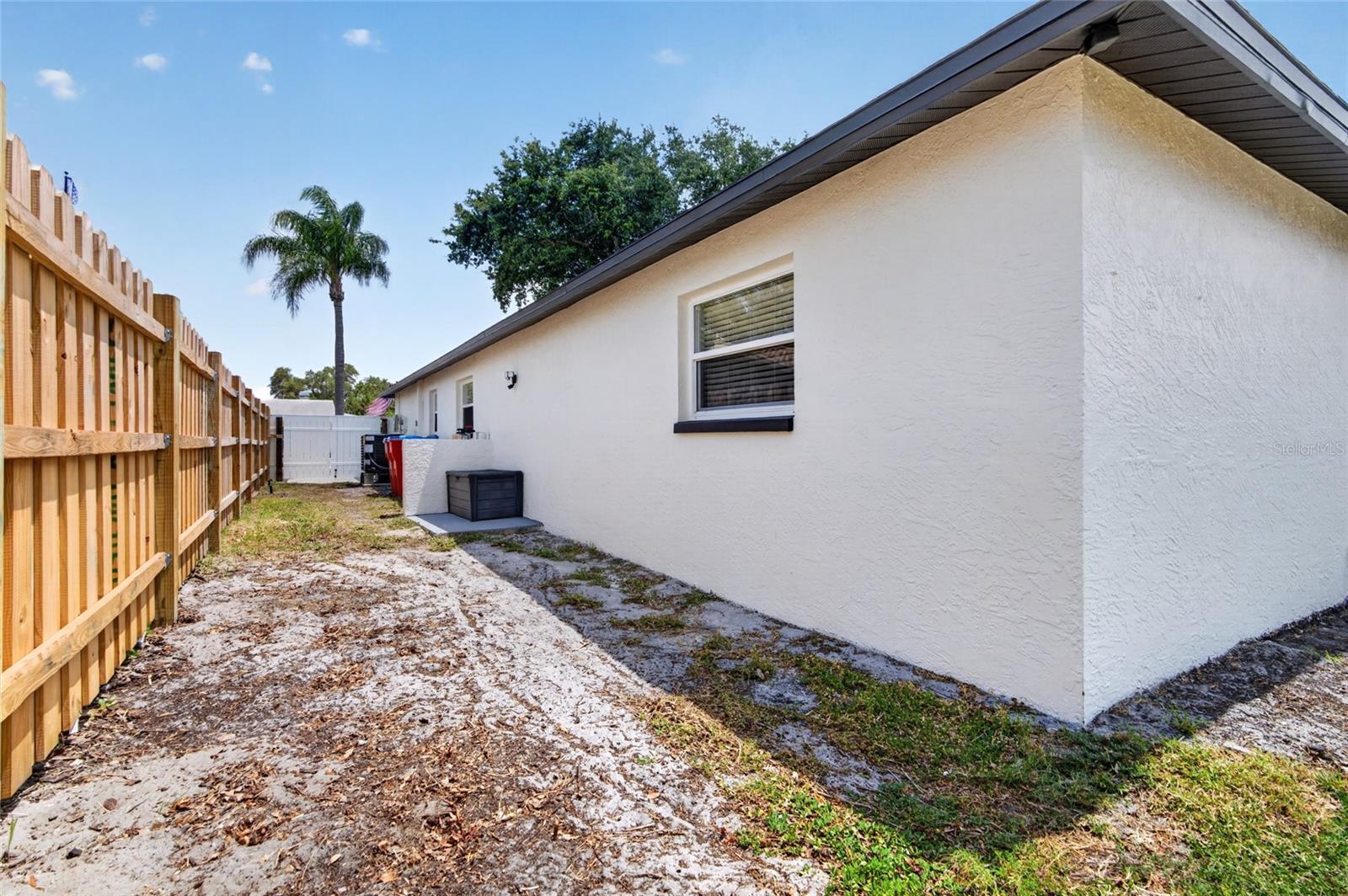 LEONA HEIGHTS - Residential